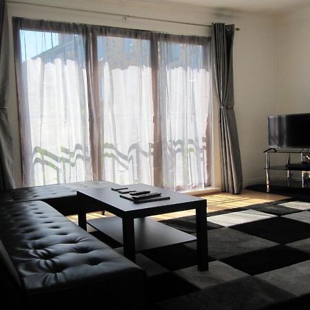 Cozy Off Road 2 Bedroom Cottage Apartment With Free Wi-Fi And Private Parking Глазго Екстер'єр фото