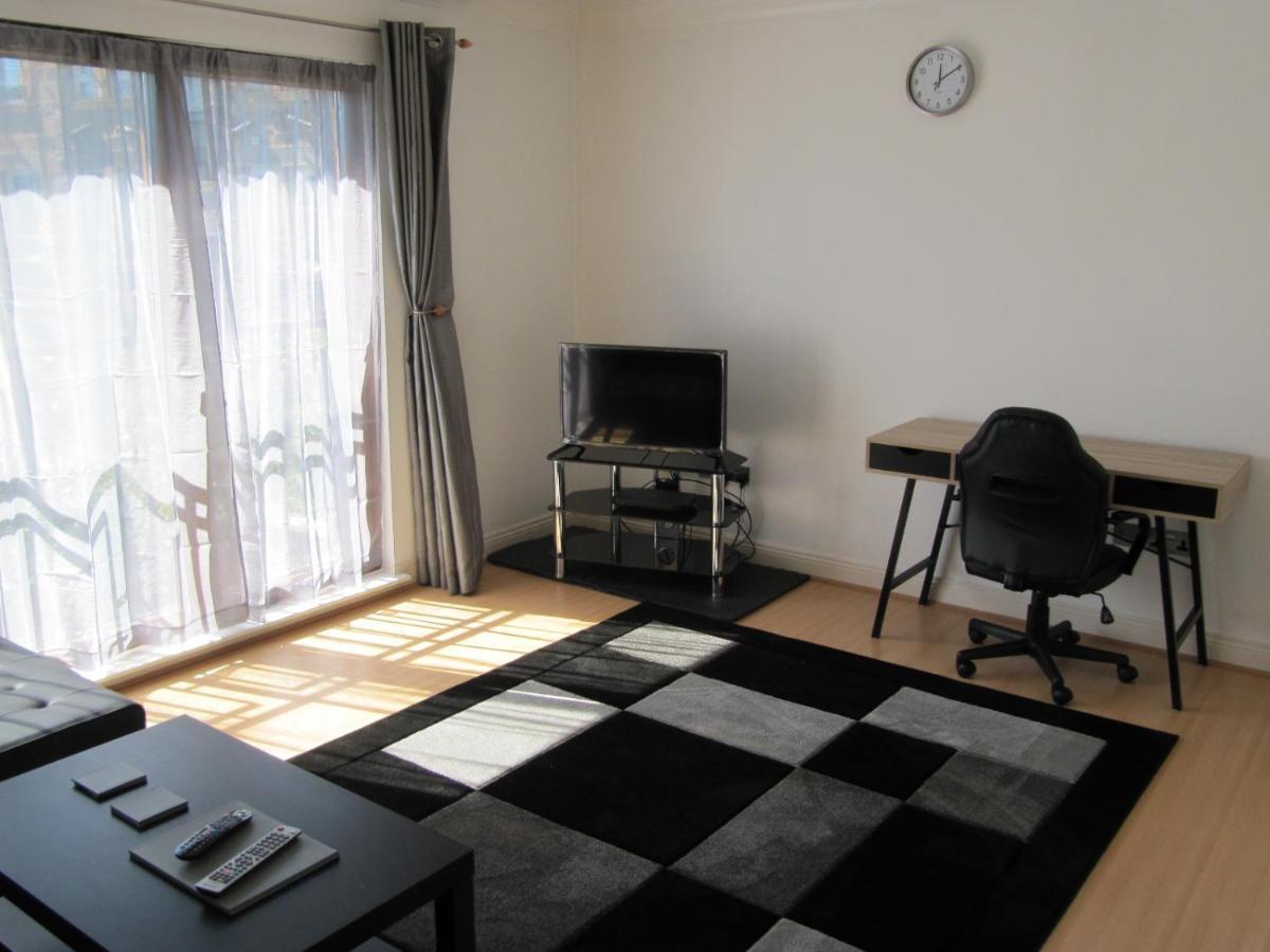 Cozy Off Road 2 Bedroom Cottage Apartment With Free Wi-Fi And Private Parking Глазго Екстер'єр фото