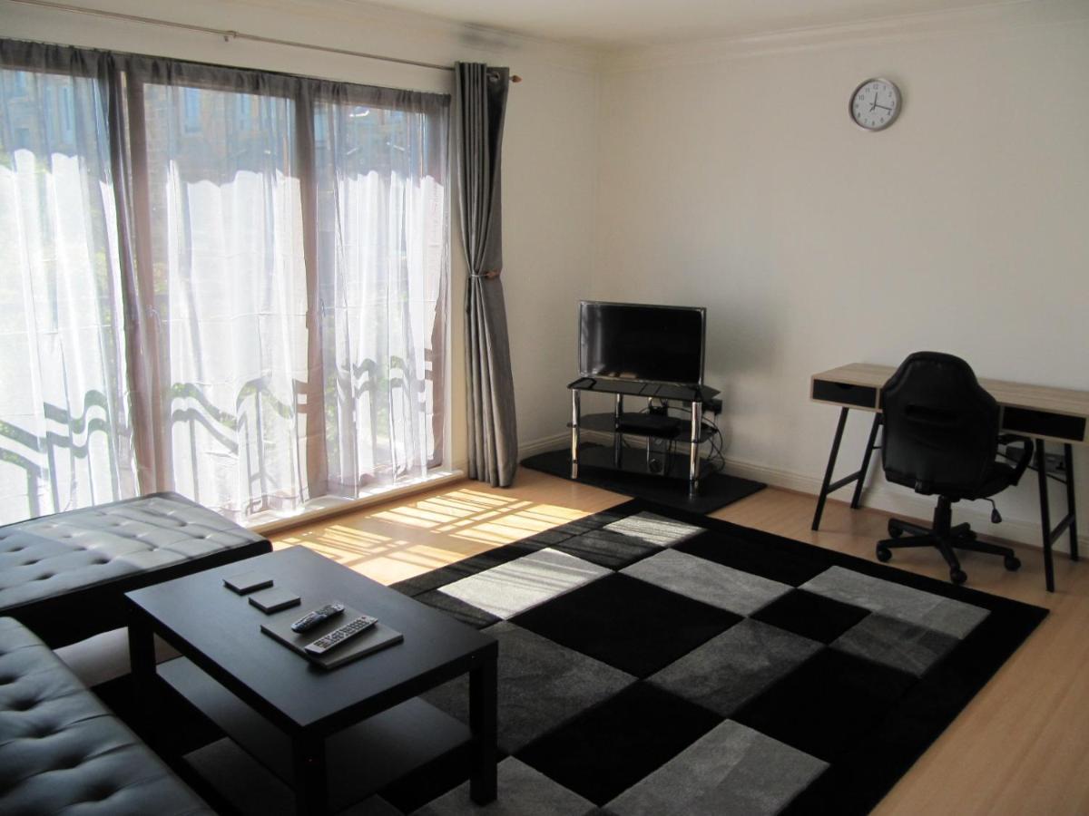 Cozy Off Road 2 Bedroom Cottage Apartment With Free Wi-Fi And Private Parking Глазго Екстер'єр фото